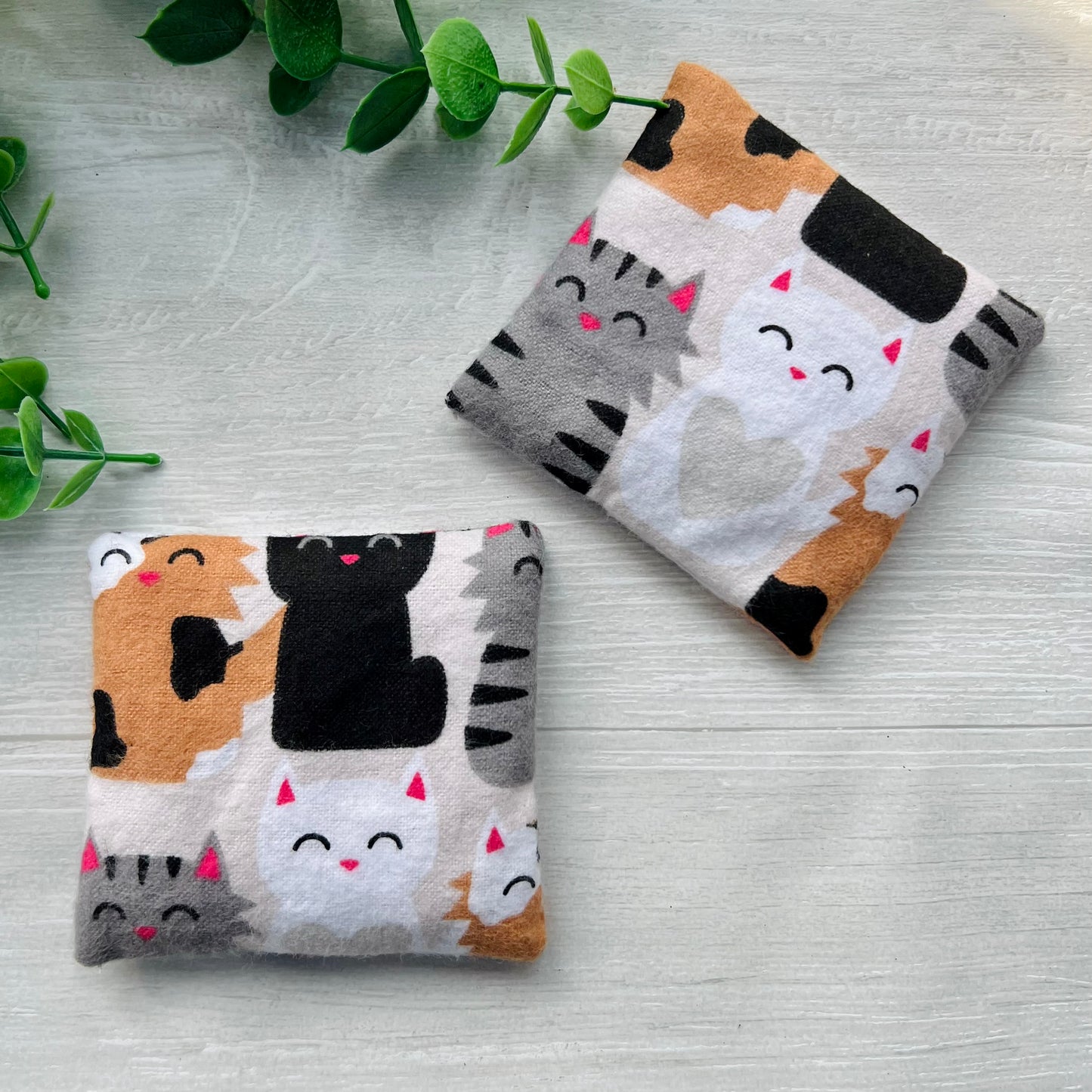 Close Together Cats - Mini Therapy Pack Set