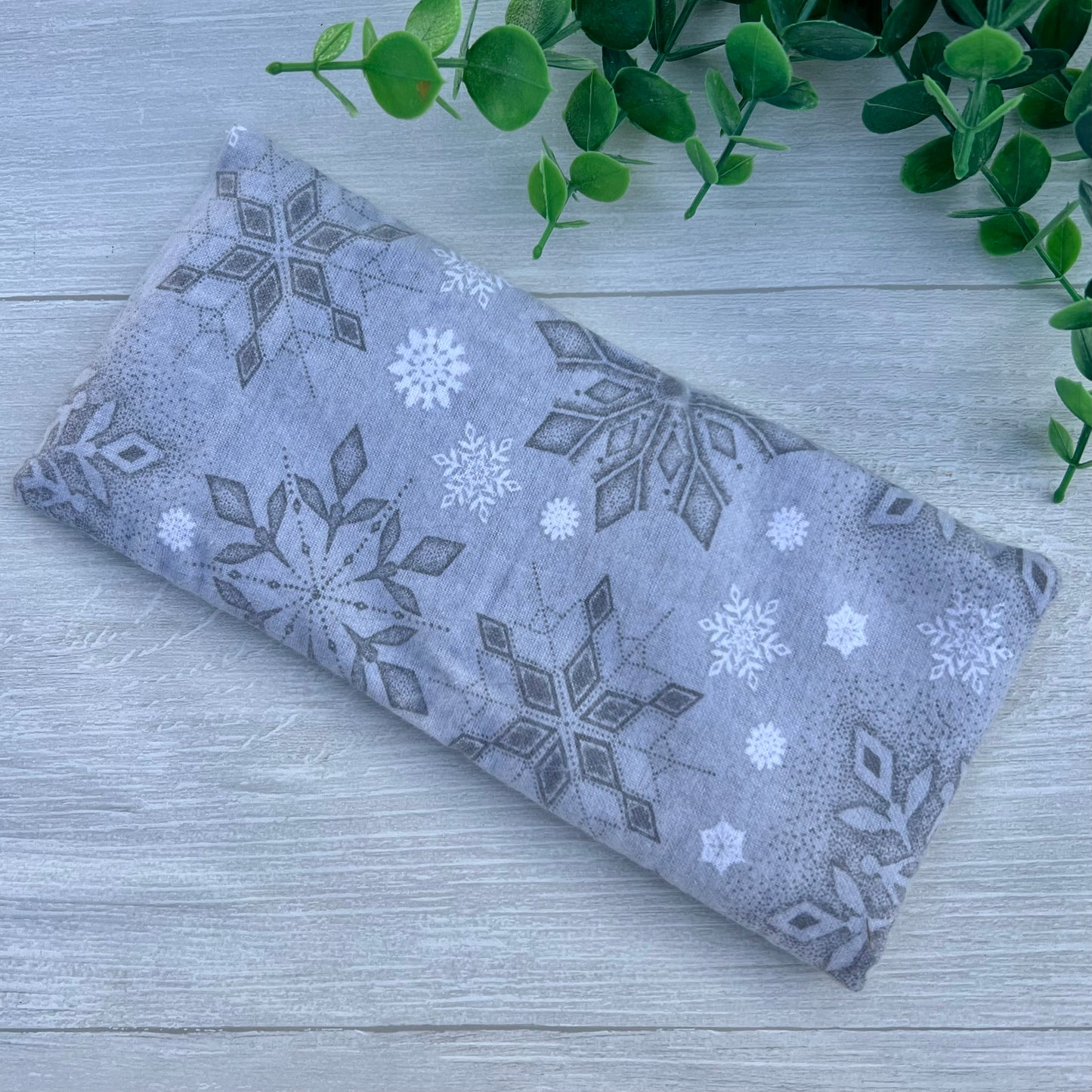 Gray on Gray Snowflake - Eye Mask Therapy Pack