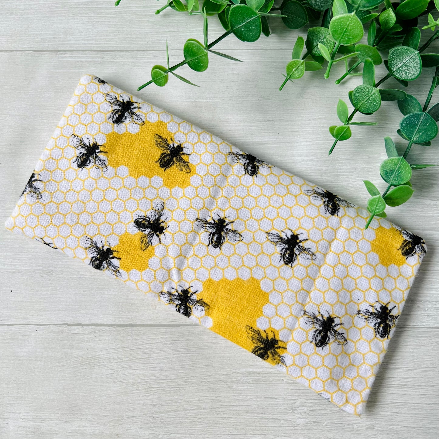 Honey Bee Hive - Eye Mask Therapy Pack