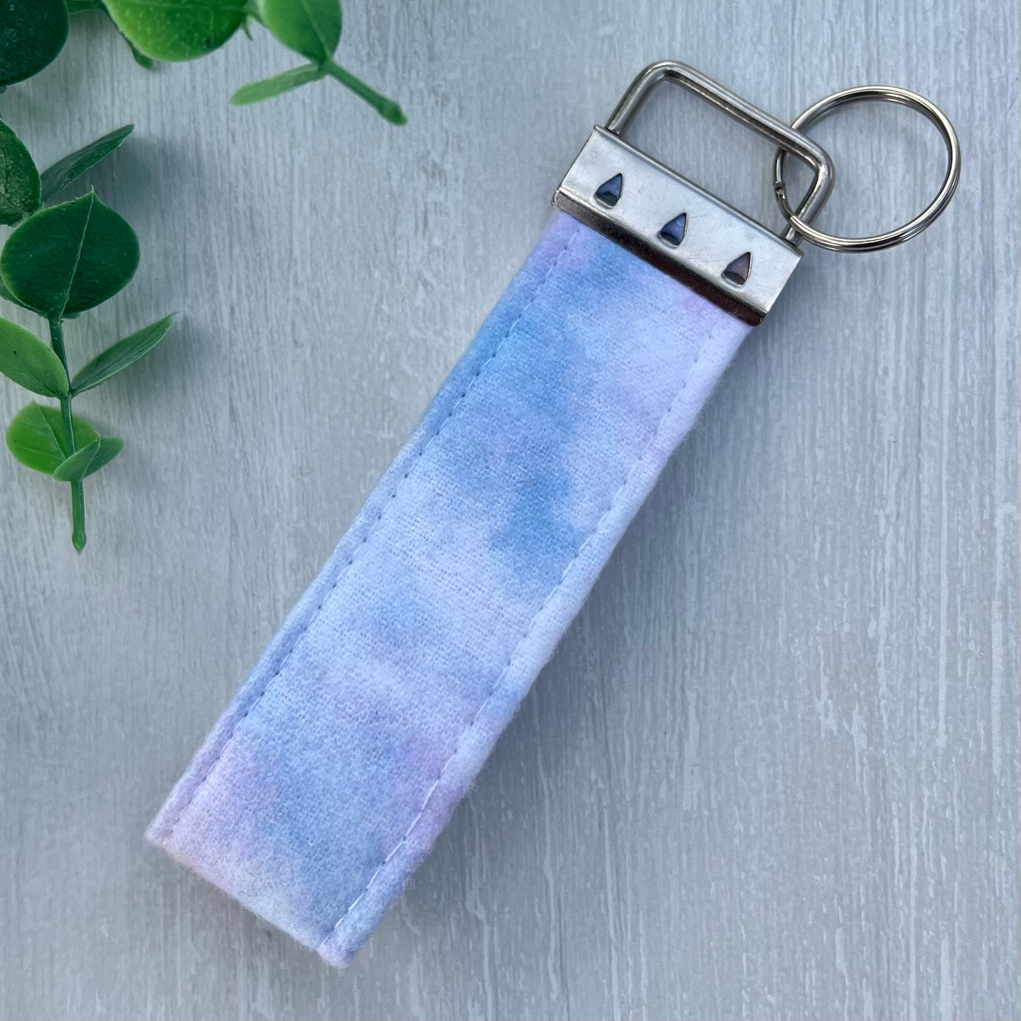 Dreamland Tie Dye - Fabric Keychain Handle